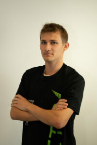 /images/team/valentin-barauke/2025